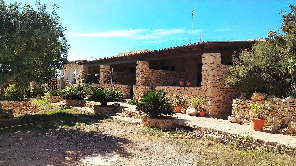 Dammusi Cala Galera Apartment Lampedusa Italy